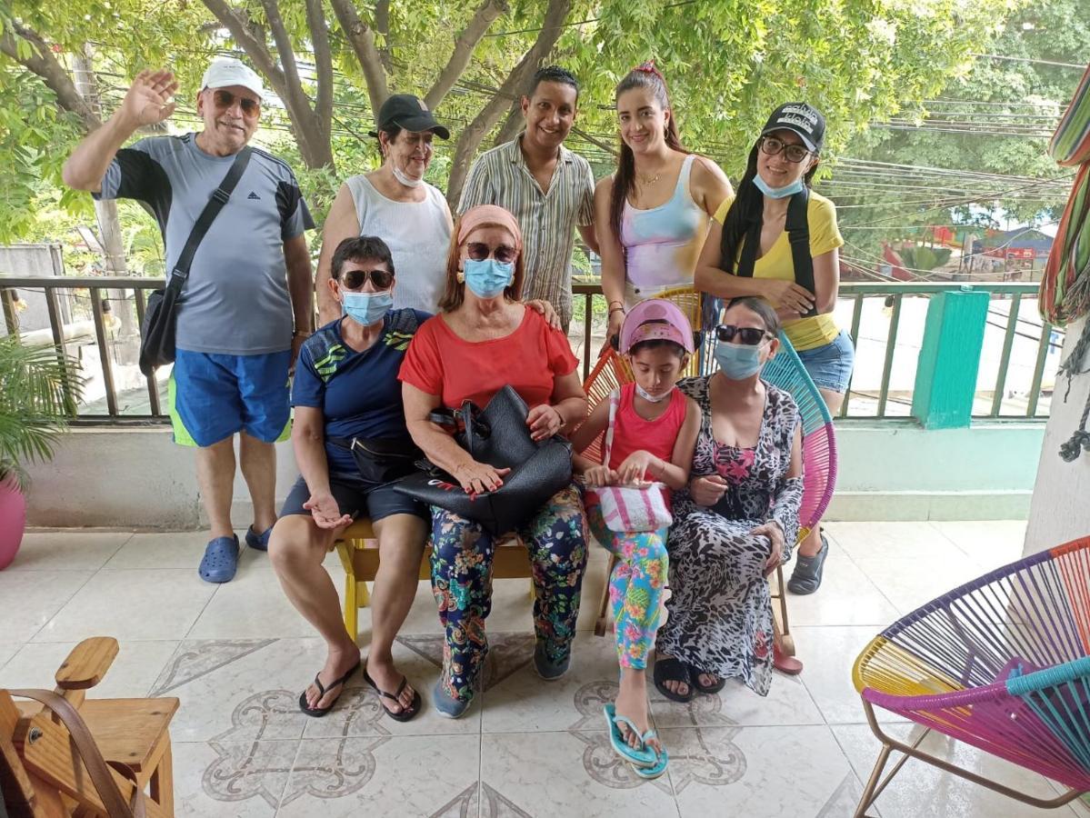 Hostel Shalom Adonai Cartagena Esterno foto