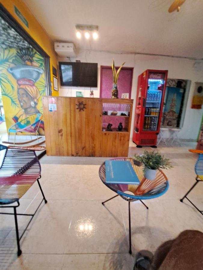 Hostel Shalom Adonai Cartagena Esterno foto