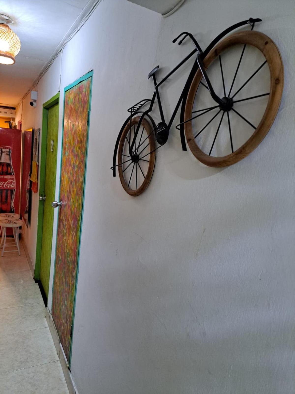 Hostel Shalom Adonai Cartagena Esterno foto