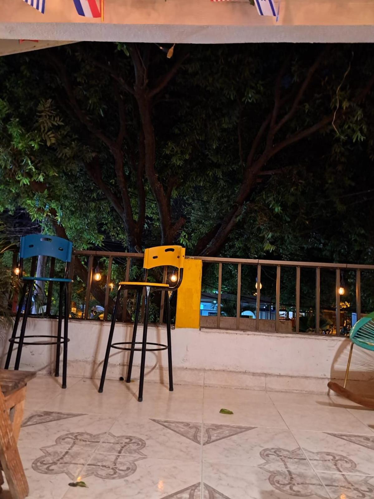 Hostel Shalom Adonai Cartagena Esterno foto