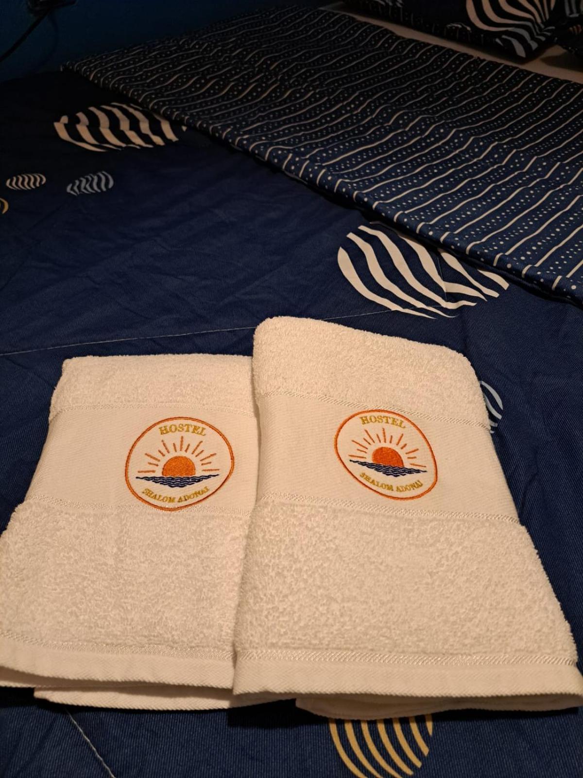 Hostel Shalom Adonai Cartagena Esterno foto